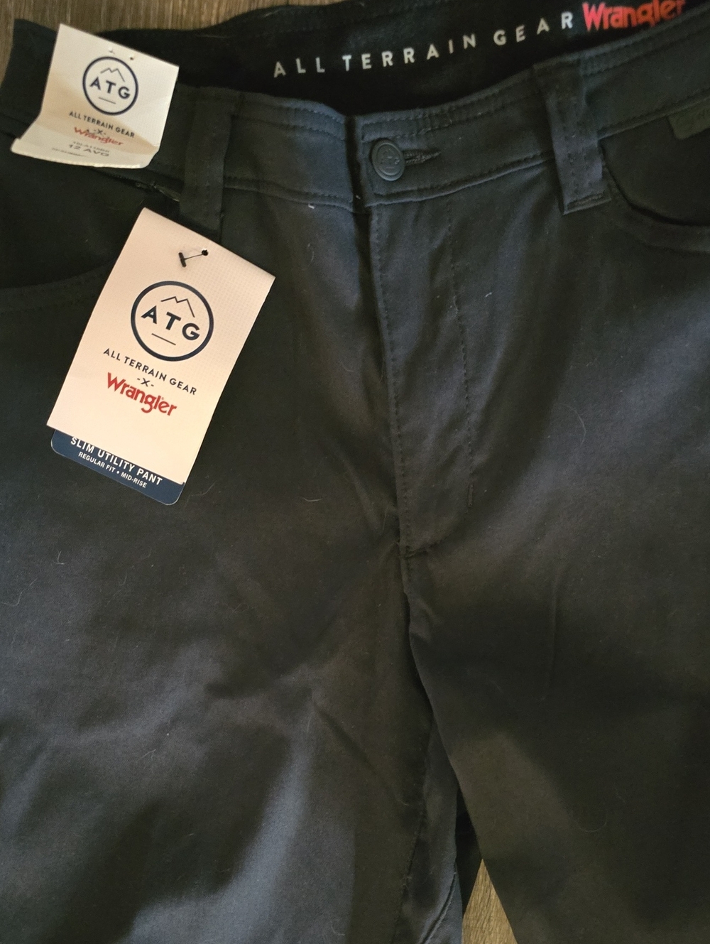 NWT Wrangler Atg Slim Utility Pant Regular Fit Mid-rise Zip Back Pockets 12 - Picture 7 of 7